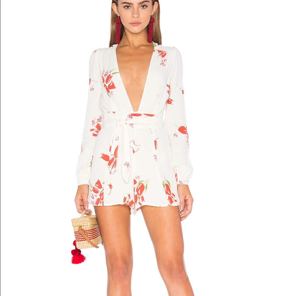 Privacy Please Concord Romper in cream sz. XS